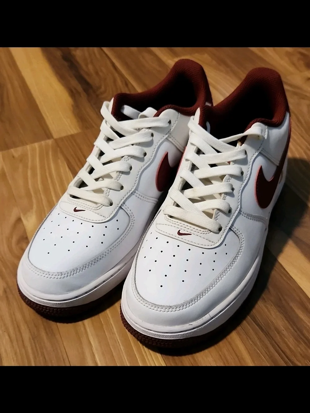 Size 7 Youth Nike Air Force 1 GS 'White Team Red'  No Box Used